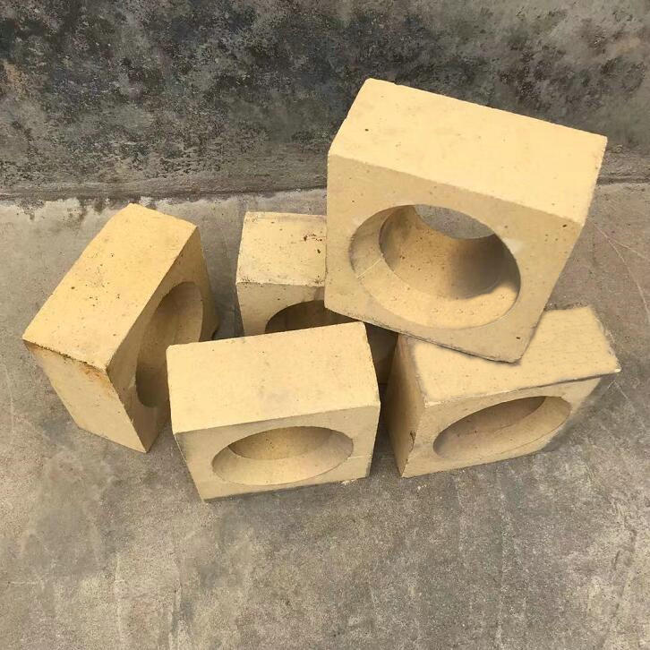 ���u